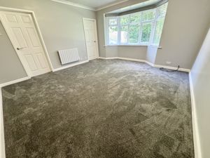 Lounge- click for photo gallery